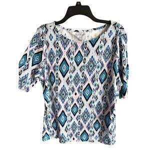 Chico's Top Women's Size XL Blue Diamond Design Short Sleeve Buttons on Sleeve 2